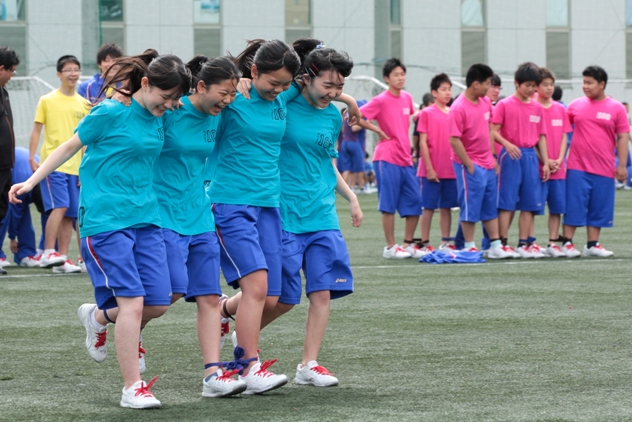 体育祭が行われました ニュース トピックス 湘南工科大学附属高等学校